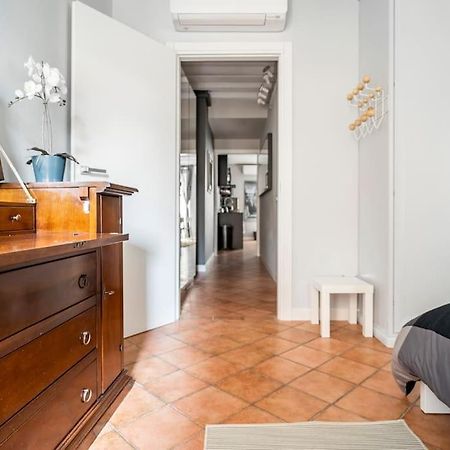 L'Atelier Del Centro: Tra Design, Storia E Fascino Appartement Brescia Buitenkant foto
