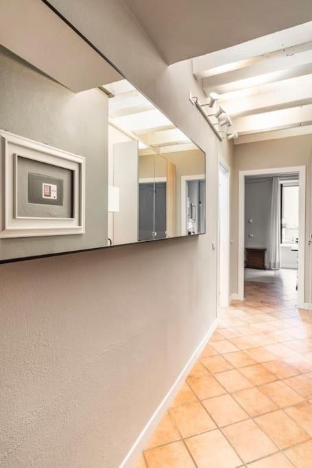 L'Atelier Del Centro: Tra Design, Storia E Fascino Appartement Brescia Buitenkant foto